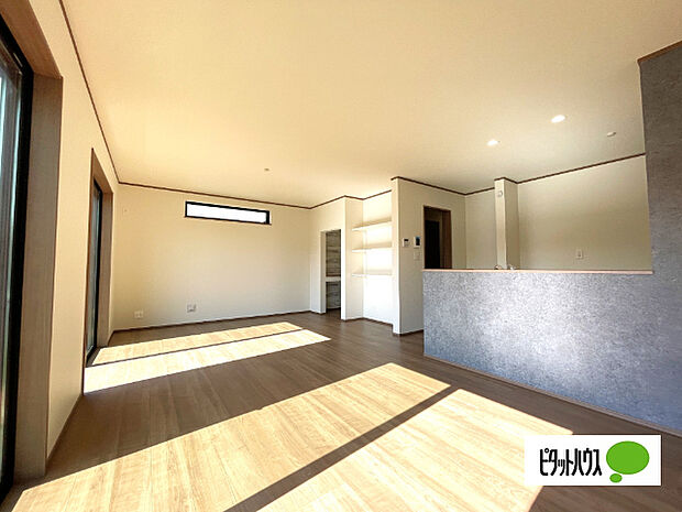 建物完成しました、いつでもご見学は可能です