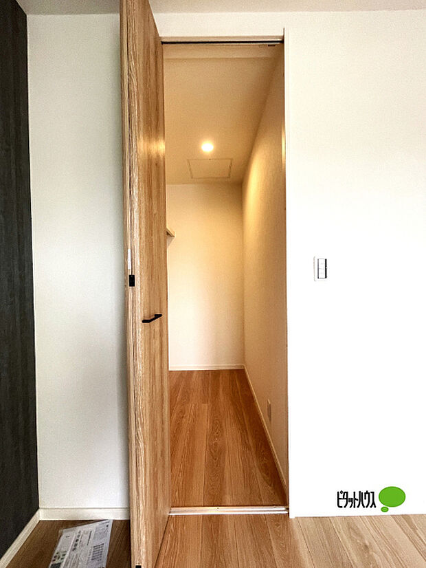 ウォークインクローゼットです