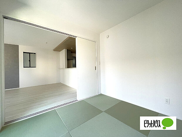 明るい和室です