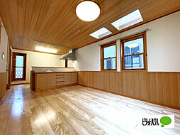 葛飾区堀切4丁目　中古戸建 2LDKのリビング/ダイニング