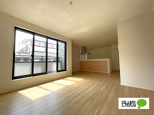 建物完成しました、いつでもご見学は可能です