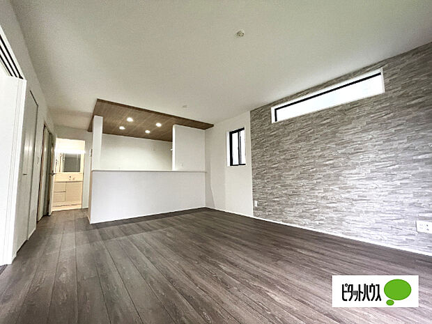 明るく開放的なリビングです