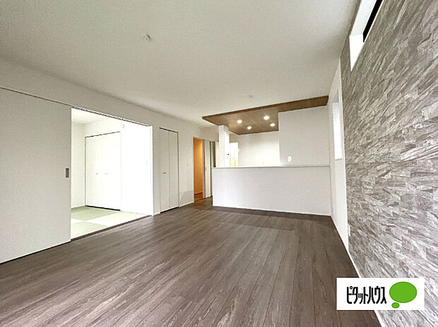 建物完成しました、いつでもご見学は可能です