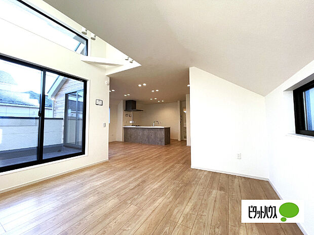 建物完成しました、いつでもご見学は可能です