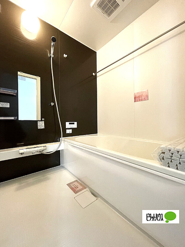 追い炊き・浴室乾燥機能付きです