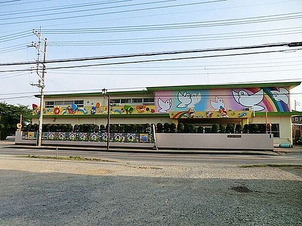 幼稚園、保育園「船橋小鳩幼稚園まで700m」
