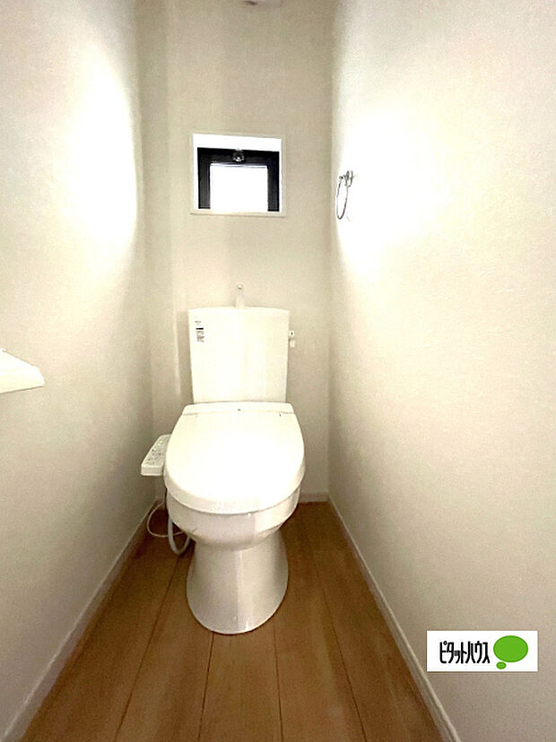 嬉しい温水暖房便座のトイレです