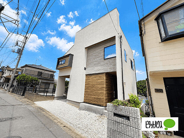 建物完成しました、いつでもご見学は可能です