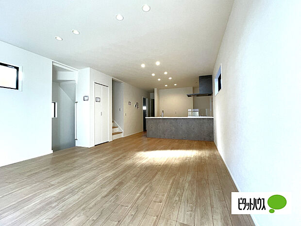 建物完成しました、いつでもご見学は可能です