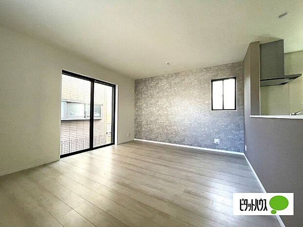 明るく開放的なリビングです