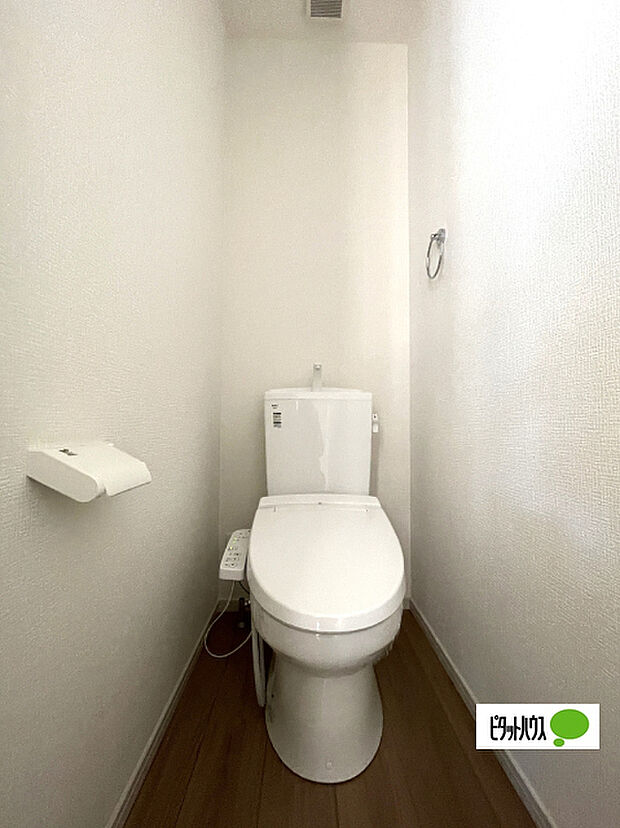 嬉しい温水暖房便座のトイレです