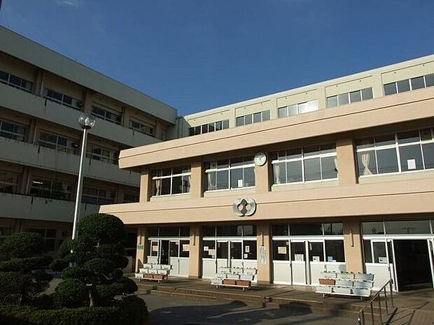 小学校「船橋市立二和小学校まで650m」