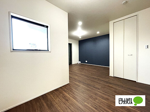 明るく開放的なリビングです