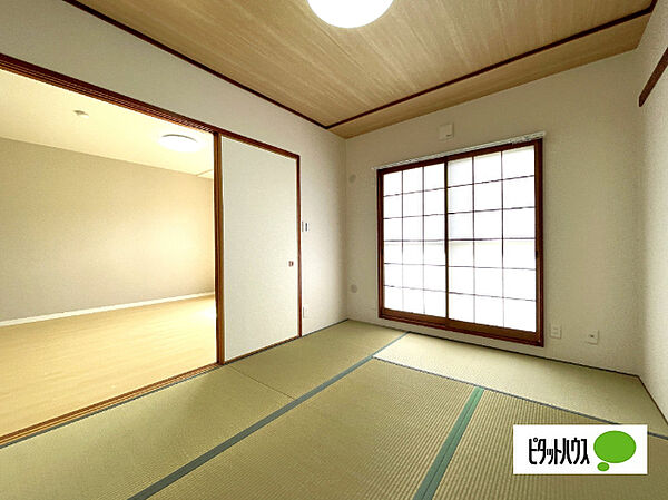 明るい和室です