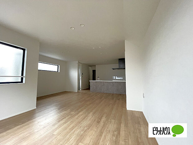 建物完成しました、いつでもご見学は可能です