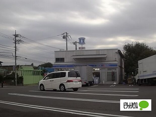 コンビニ「ローソン市川大野店まで291m」