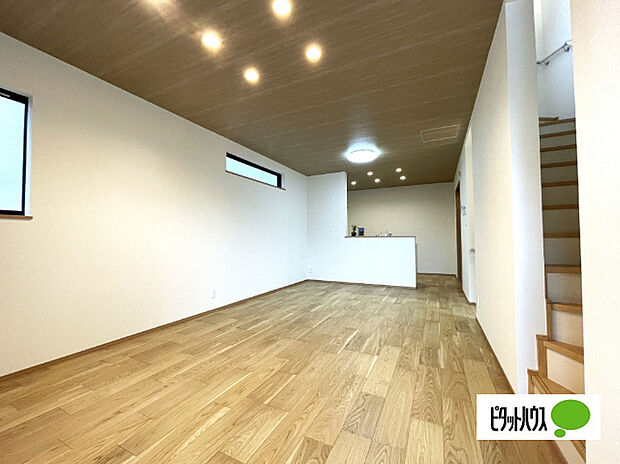 建物完成しました、いつでもご見学は可能です