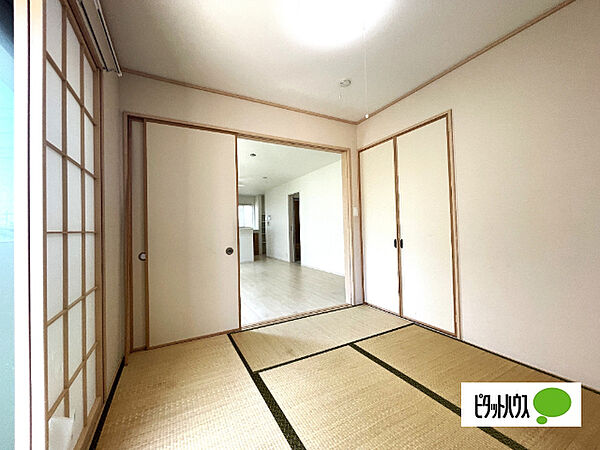 明るい和室です