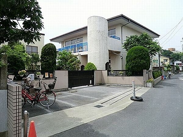 幼稚園、保育園「いなほ幼稚園まで543m」