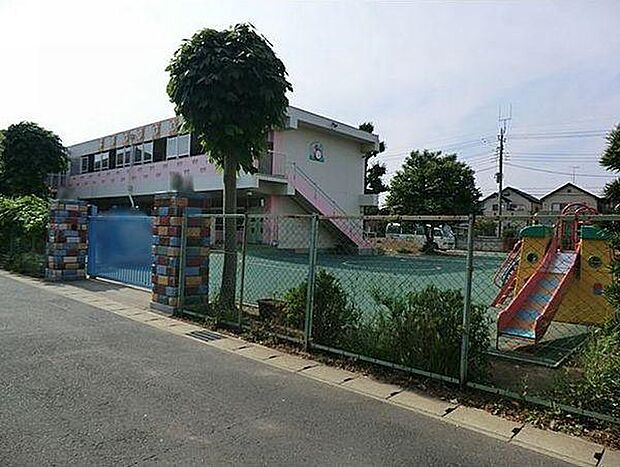 幼稚園、保育園「かきのき幼稚園まで406m」
