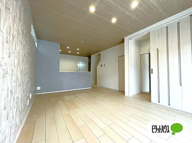 建物完成しました、いつでもご見学は可能です