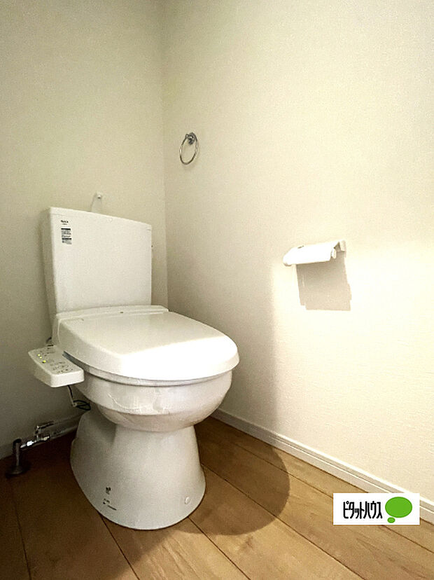 嬉しい温水暖房便座のトイレです