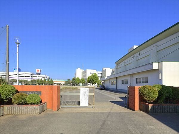 中学校「船橋市立三山中学校まで1120m」