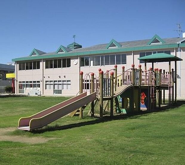 幼稚園、保育園「かまがや幼稚園まで410m」
