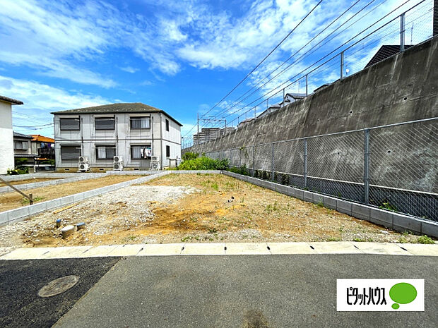 現在建築中です
