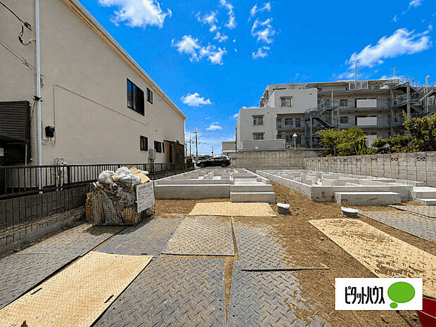 現在建築中です