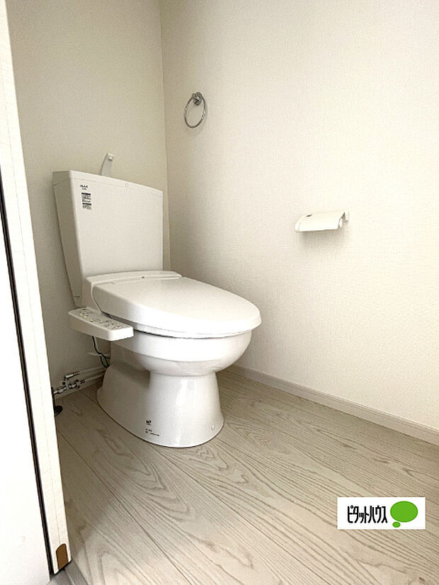嬉しい温水暖房便座のトイレです