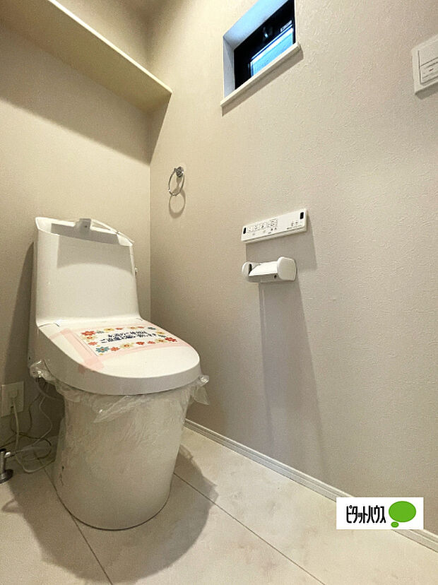 嬉しい温水暖房便座のトイレです