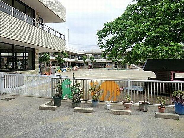 幼稚園、保育園「鎌ケ谷ふじ幼稚園まで649m」