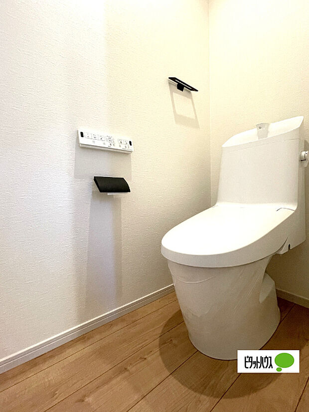 嬉しい温水暖房便座のトイレです