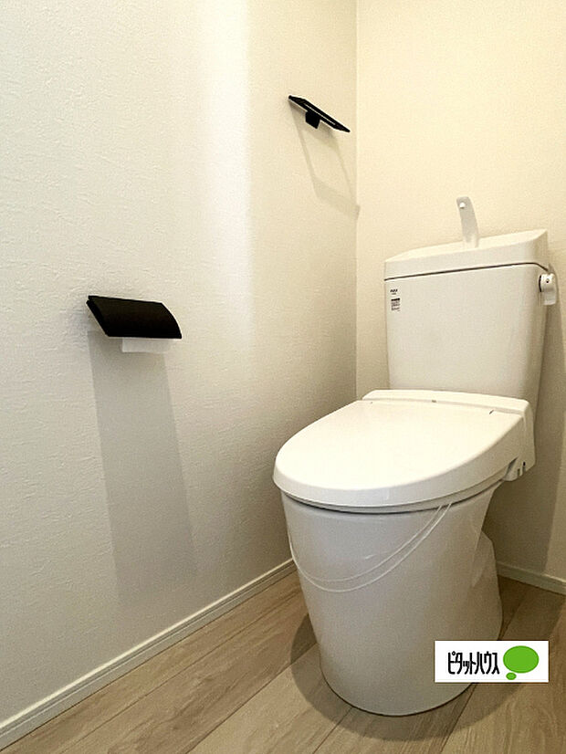 嬉しい温水暖房便座のトイレです