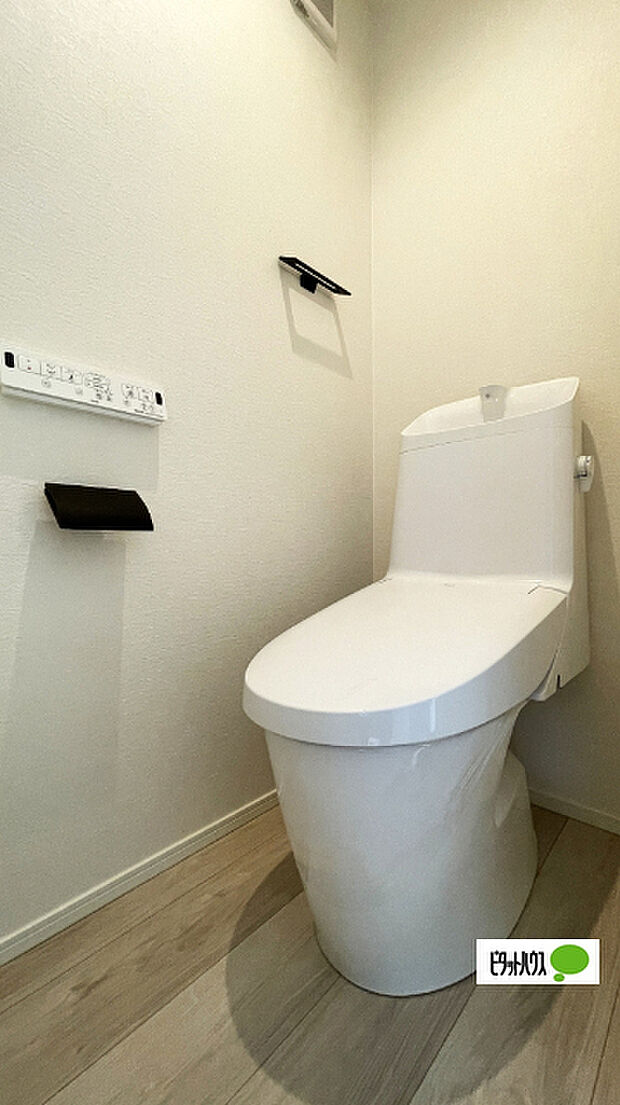 嬉しい温水暖房便座のトイレです