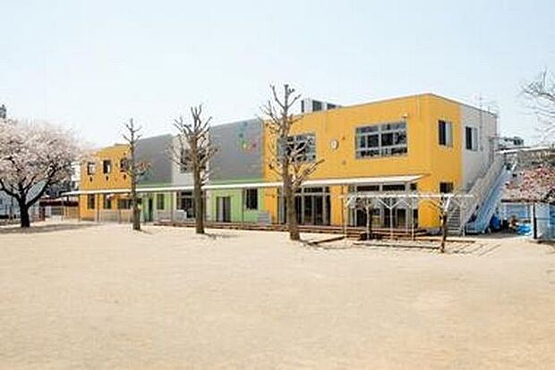 幼稚園、保育園「飯山満幼稚園まで560m」