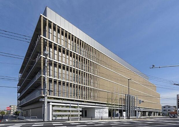 役所「市川市役所第2庁舎まで2477m」