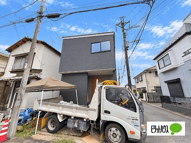 現在建築中です