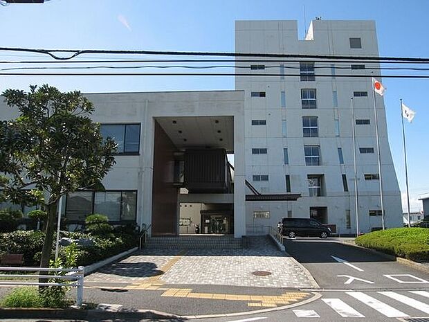 役所「浦安市役所まで2456m」