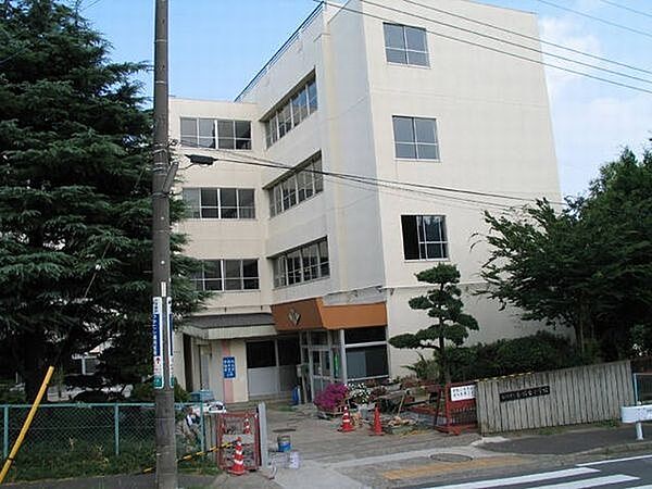小学校「船橋市立金杉台小学校まで1040m」