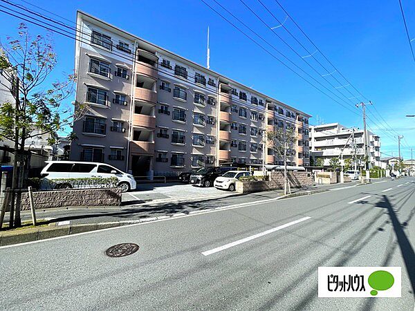 日当たり良好なので、是非一度ご見学ください。