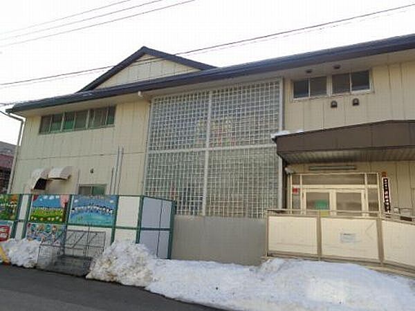 幼稚園、保育園「湊新田保育園まで297m」