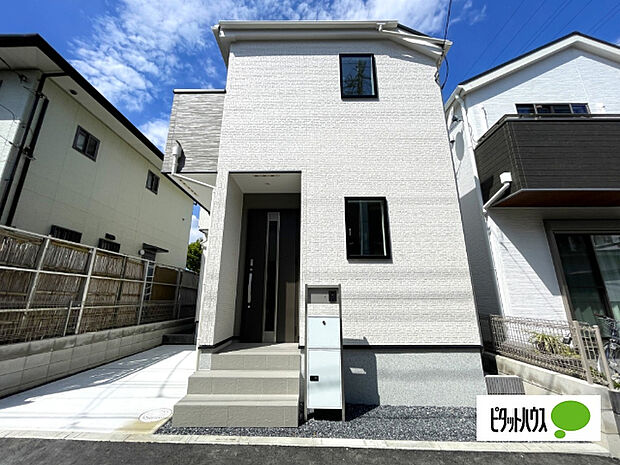 建物完成しました、いつでもご見学は可能です