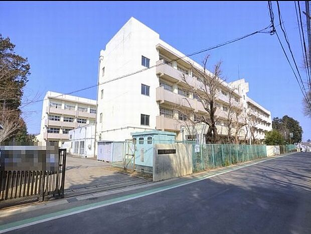 中学校「船橋市立法田中学校まで1600m」