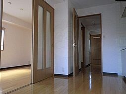 第二中央ビルディング 2階1LDKのリビング/ダイニング