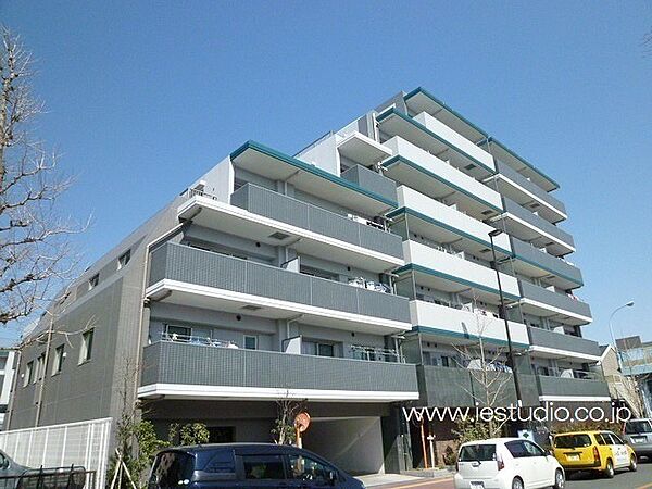 apartment 東京都青梅市河辺町５丁目
地図を見る