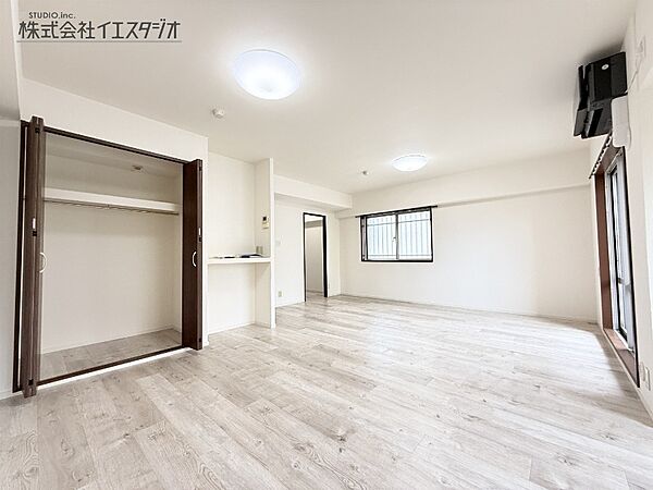 apartment 東京都昭島市美堀町５丁目
地図を見る