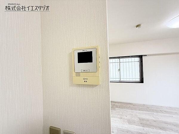 apartment 東京都昭島市美堀町５丁目
地図を見る