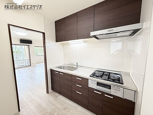 apartment 東京都昭島市美堀町５丁目
地図を見る